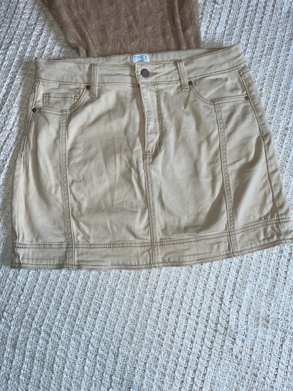 2pc Outfit bundle cute cargo look denim tan khaki mini skirt sz10& Mitto tan top - Picture 3 of 12